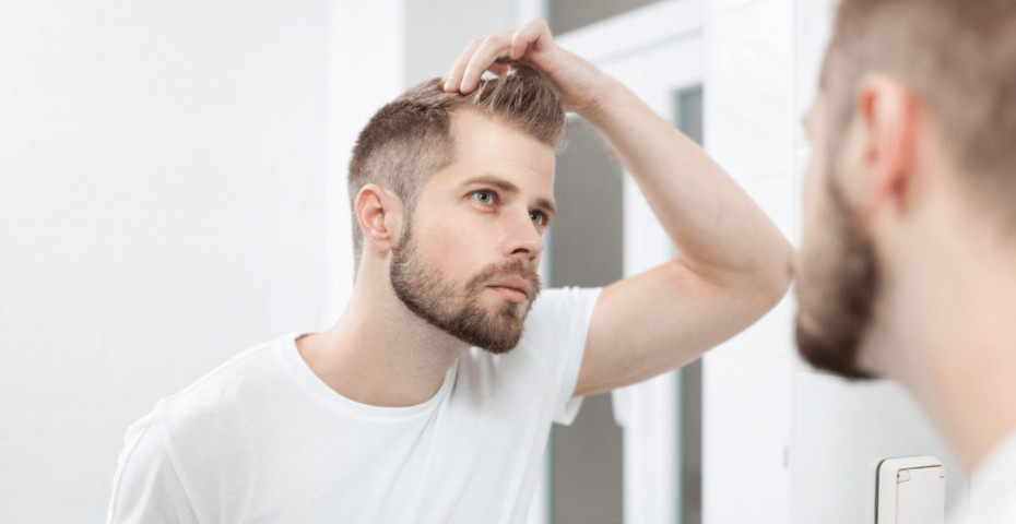 Les Solutions Naturelles pour Réduire la Chute de Cheveux chez les Hommes